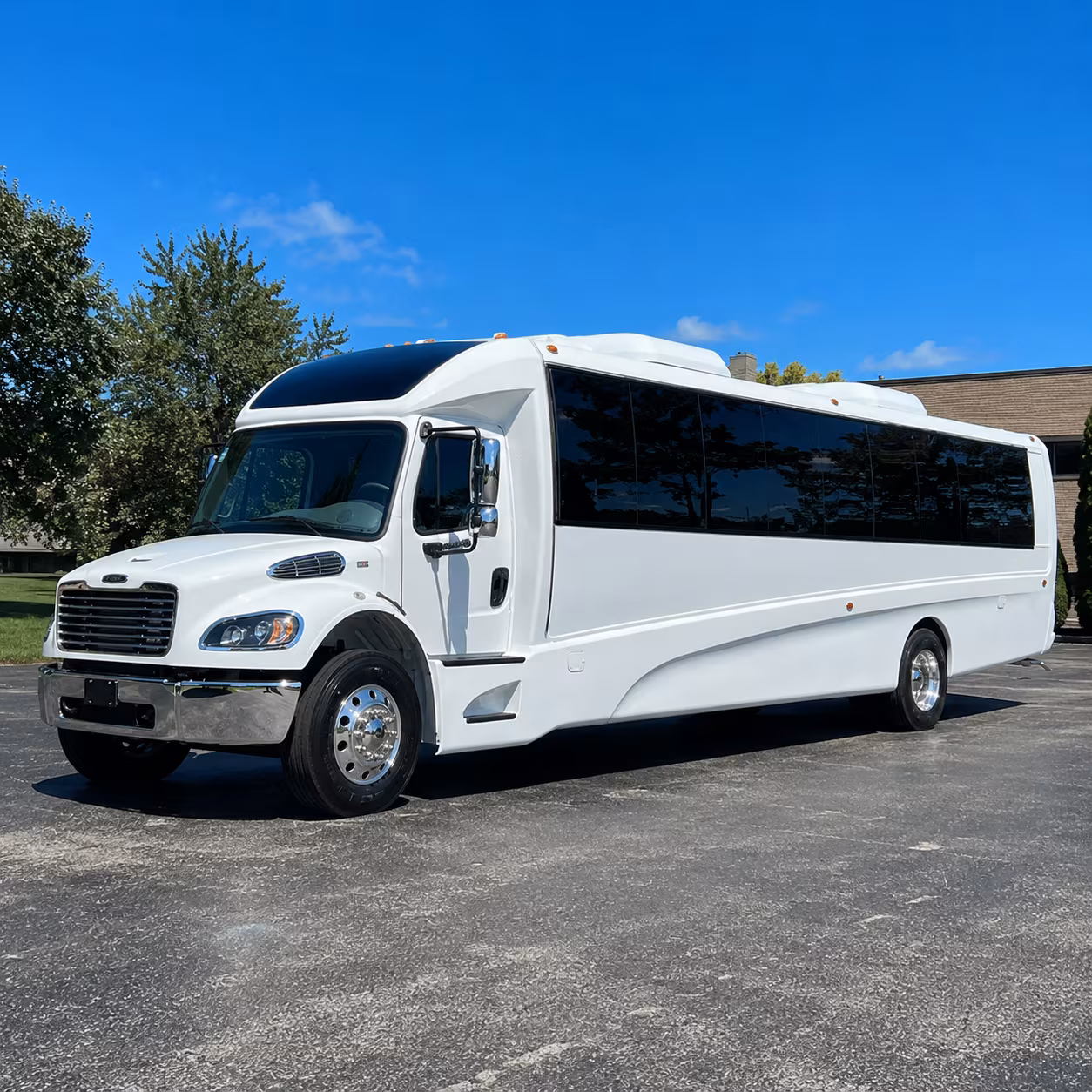 bryan 25 passenger minibus