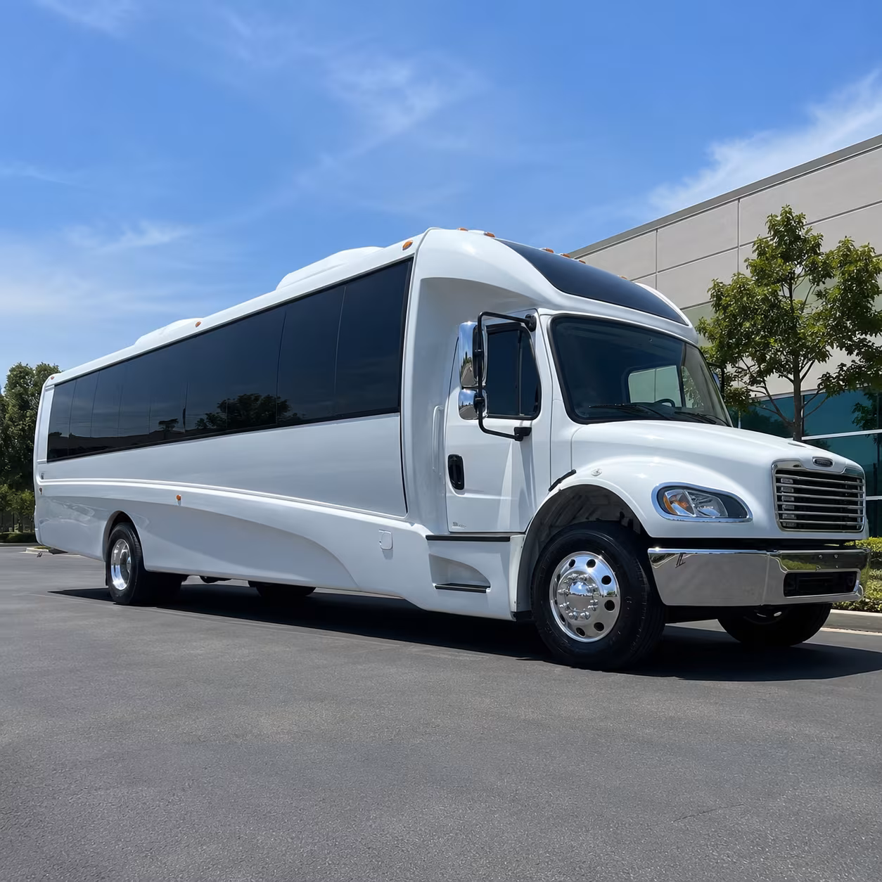 bryan 28 passenger minibus