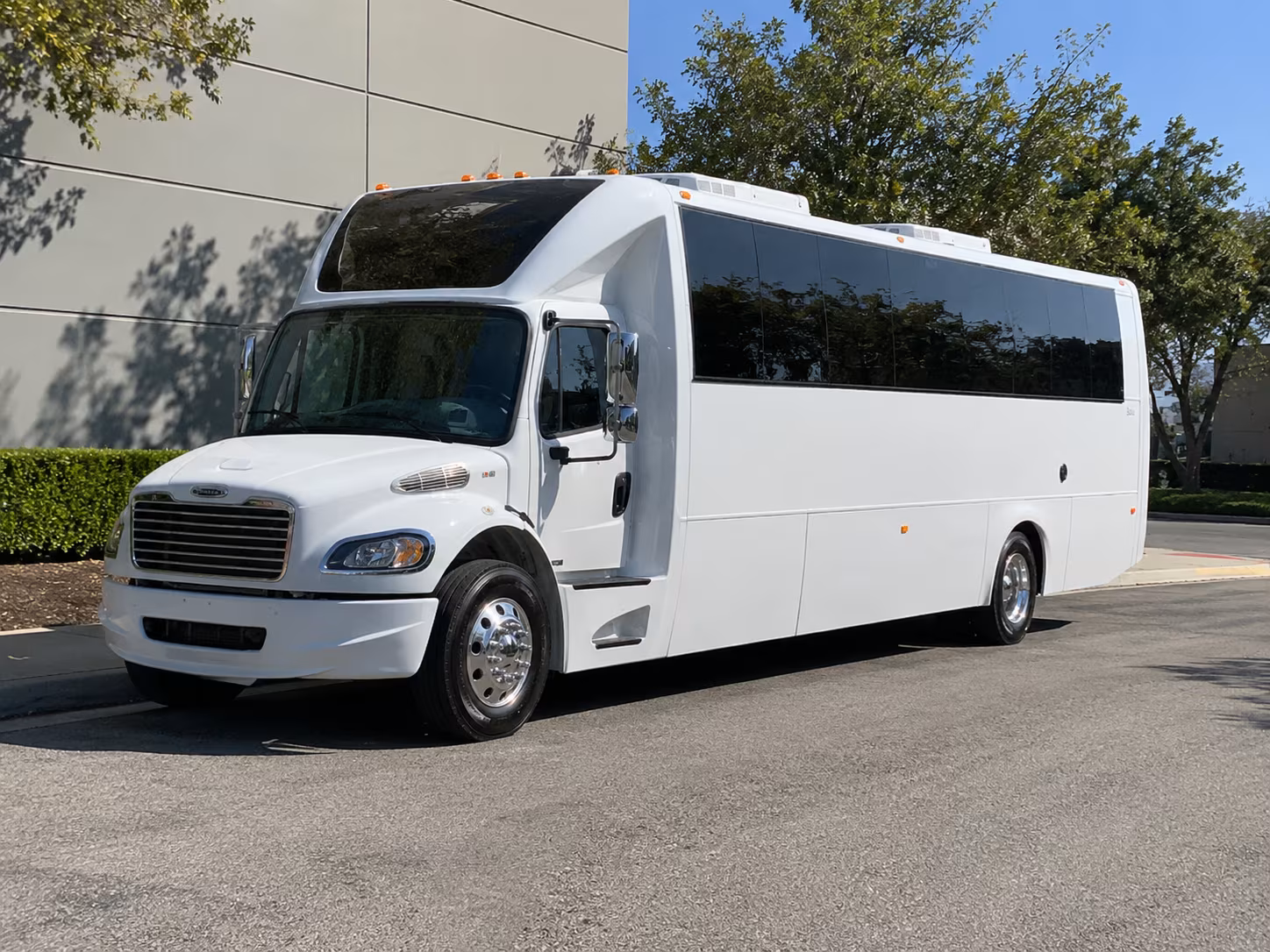 concert buses for large groups and private events in bryan